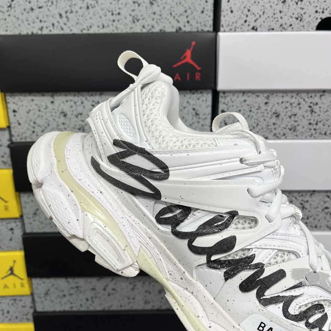 Balenciaga Track - Image 8