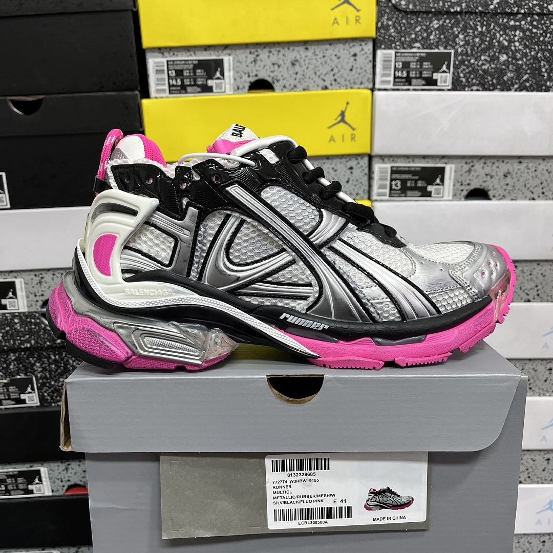 Balenciaga BLCG Runner 7.5