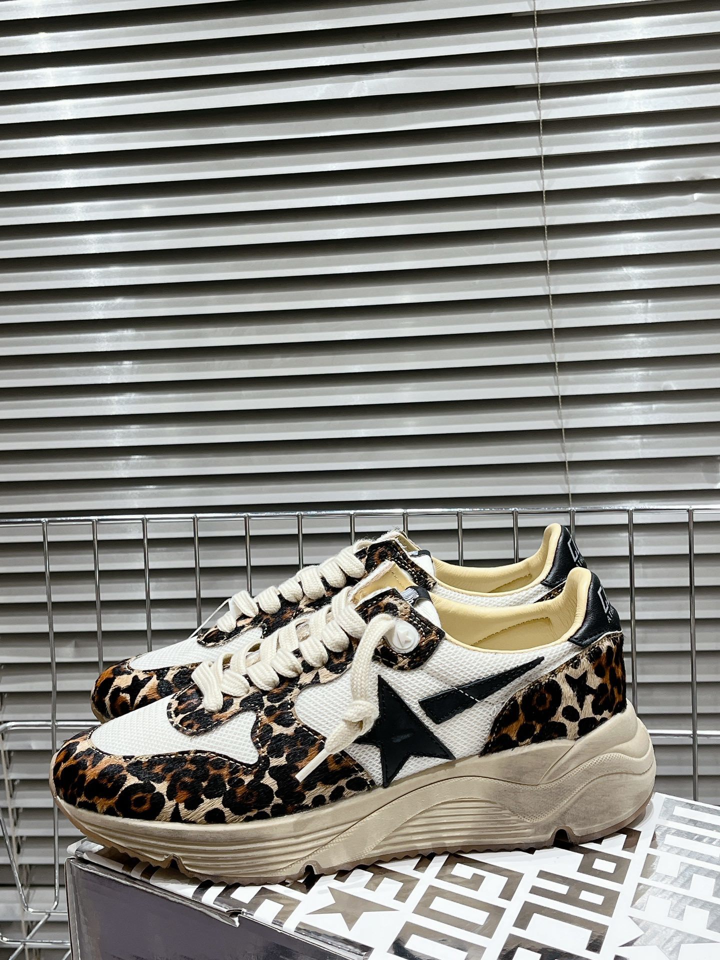 Golden Goose Deluxe Brand 12 - Image 10