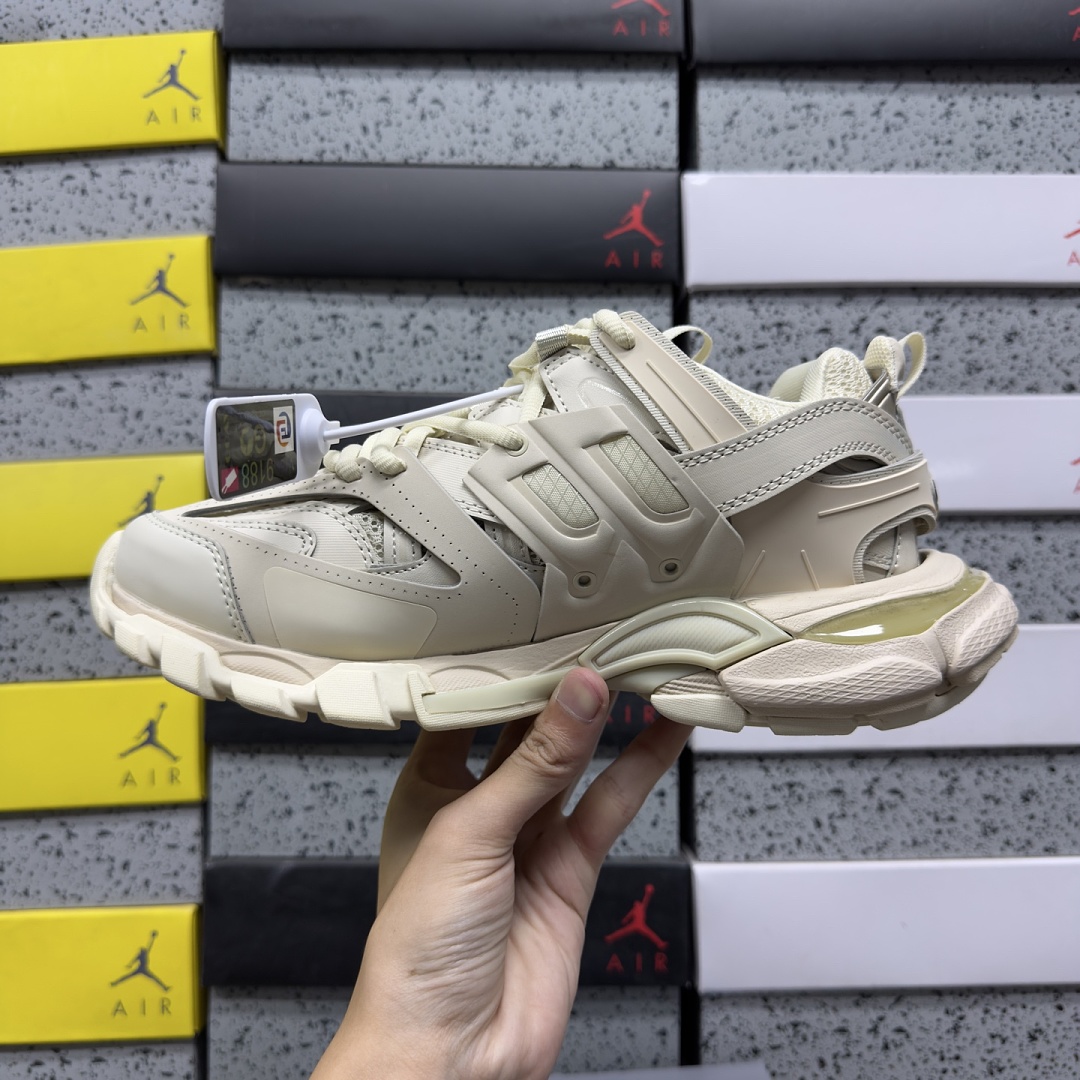 Balenciaga BLCG Track 4162 Off White Black Label - Image 7