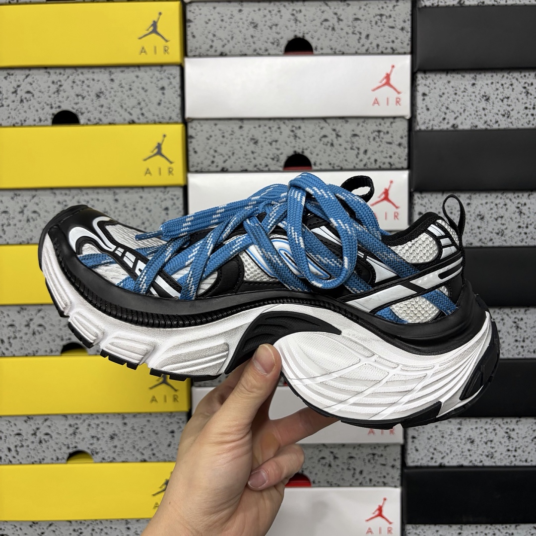 Balenciaga 6XL - Image 9