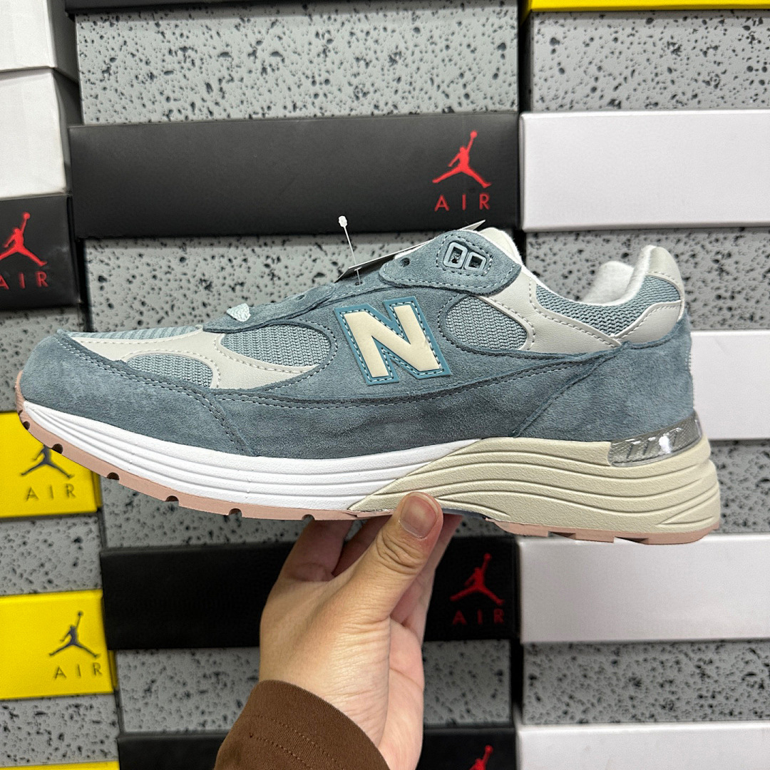 New Balance 992 MiUSA Kith Osaka Pack - Image 4