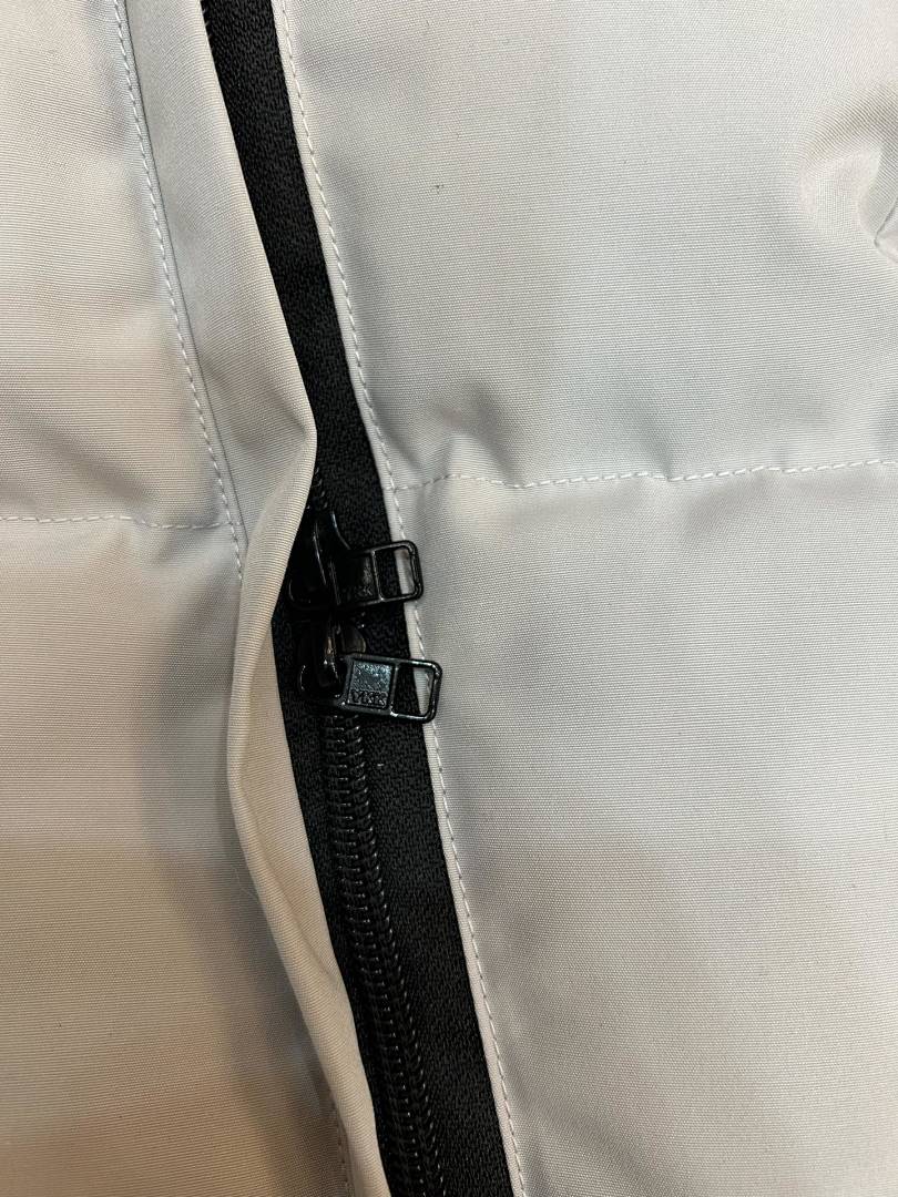 Canada Goose Wyndham Parka - Image 117