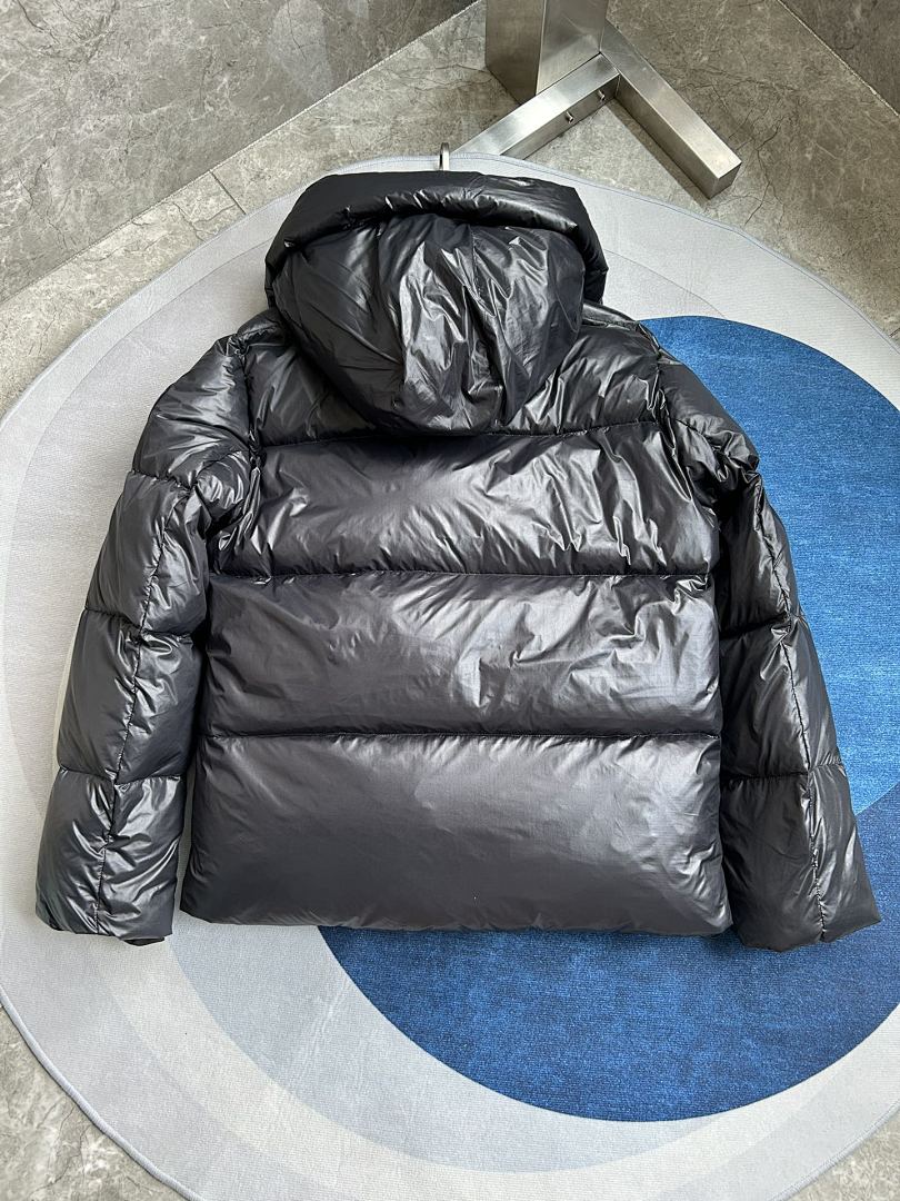 Canada Goose Crofton Puffer Jacket - Image 53