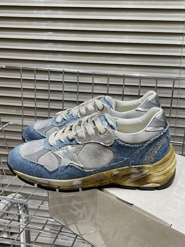 Golden Goose Deluxe Brand 5