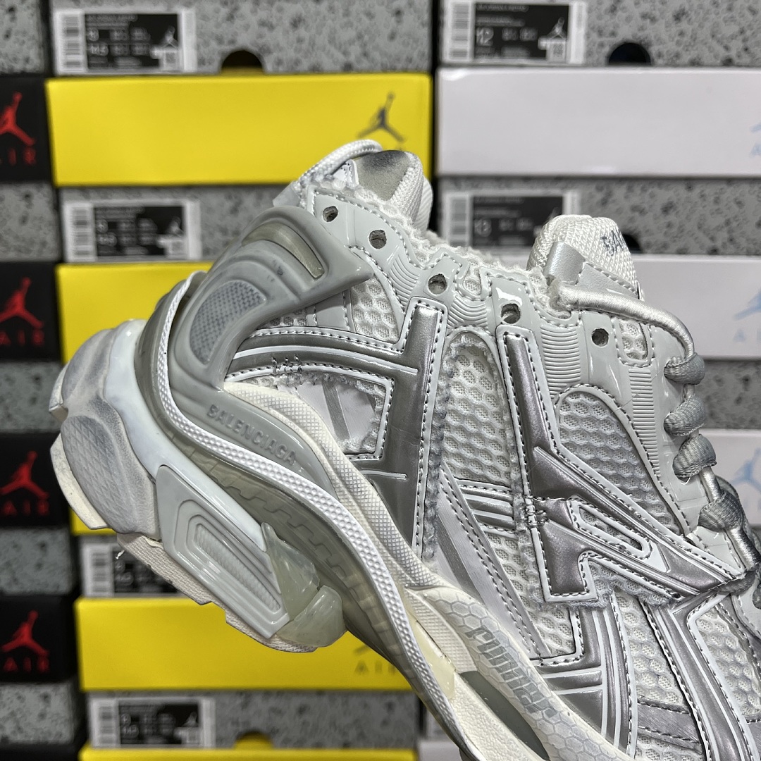 Balenciaga BLCG Runner 7 Gen - Image 6