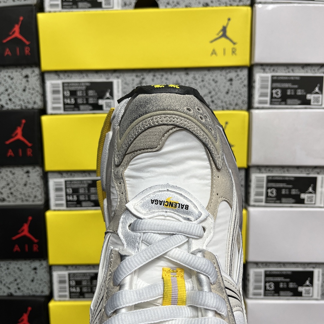 Balenciaga BLCG Runner 7.5 - Image 7