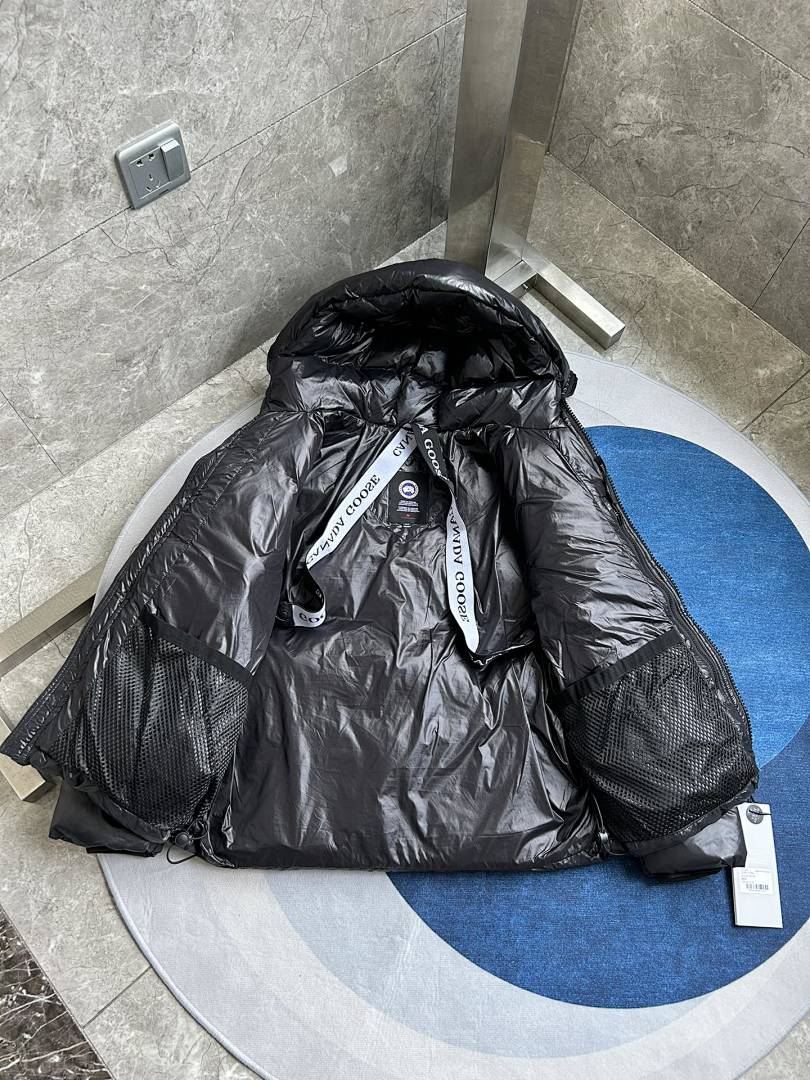 Canada Goose Crofton Puffer Jacket - Image 54