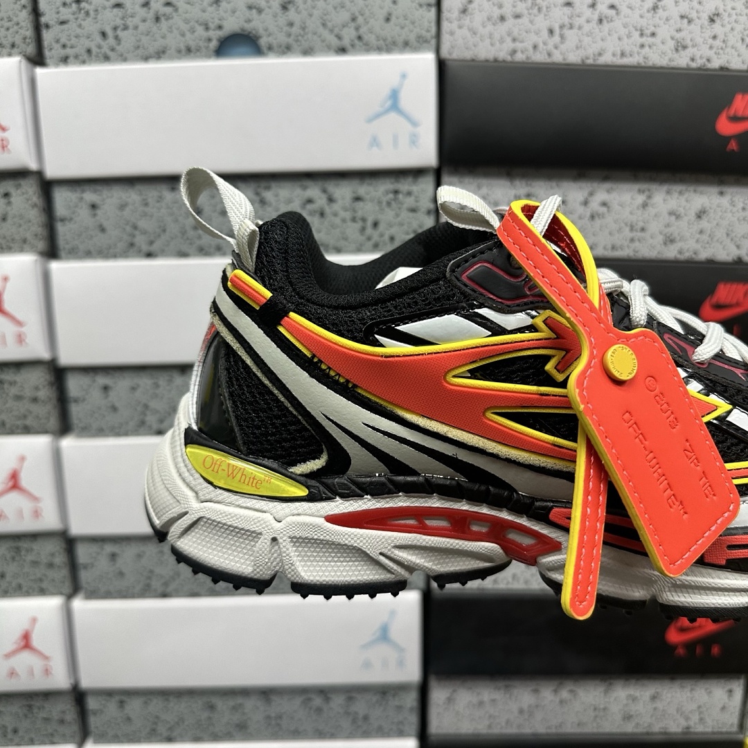 Off-White Be Right Back - Image 2