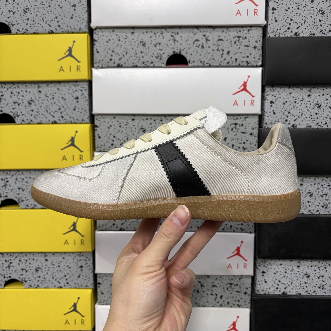 On Running Maison Margiela Replica - Image 10