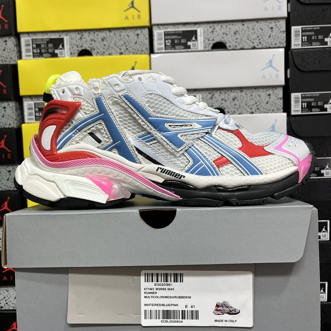 Balenciaga BLCG Runner 7.0