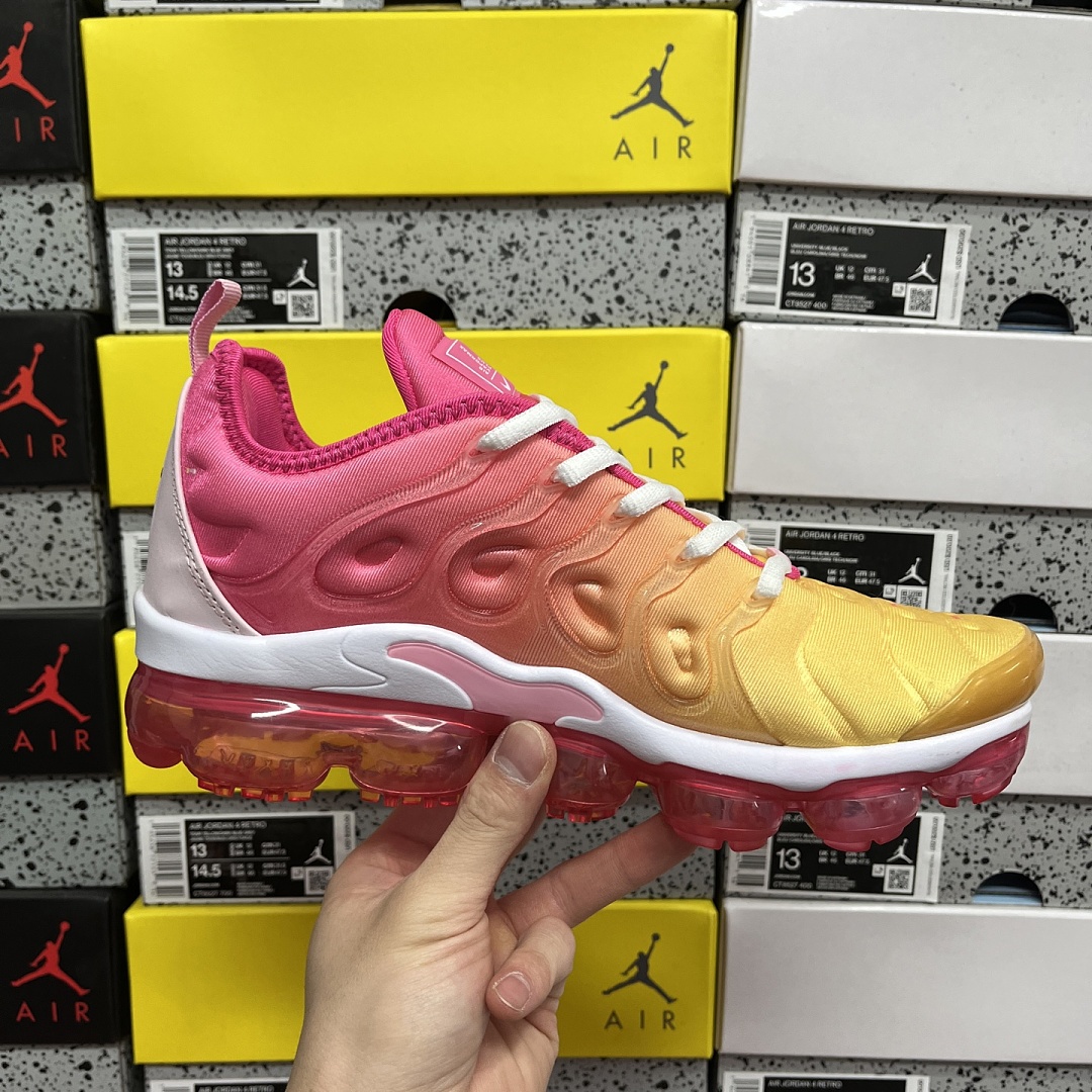 Nike Air VaporMax Plus Laser Fuchsia Psychic (Pink) - Image 9