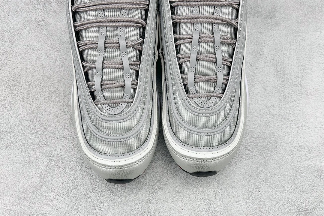 Nike Air Max 97 Silver Bullet - Image 4