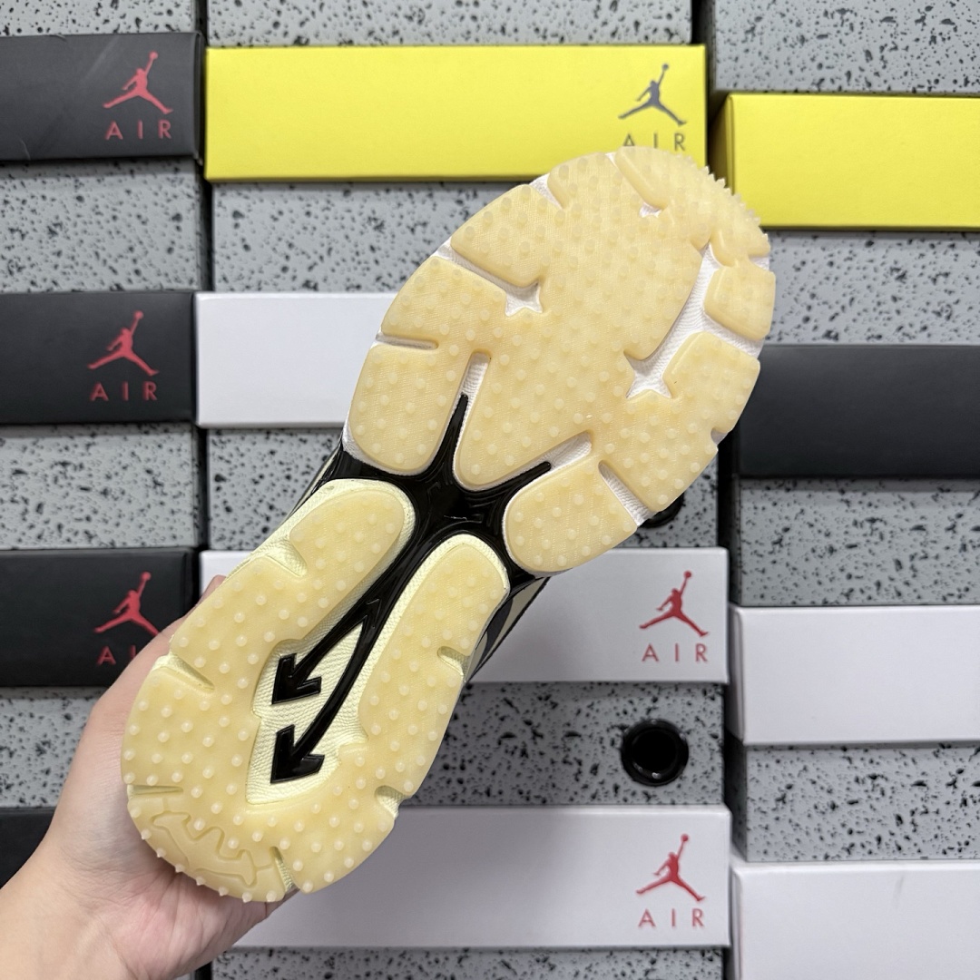 Off-White Be Right Back - Image 4