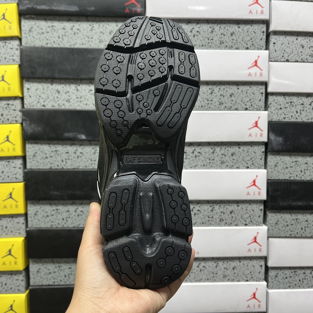 On Running Raf Ultrasceptre - Image 4