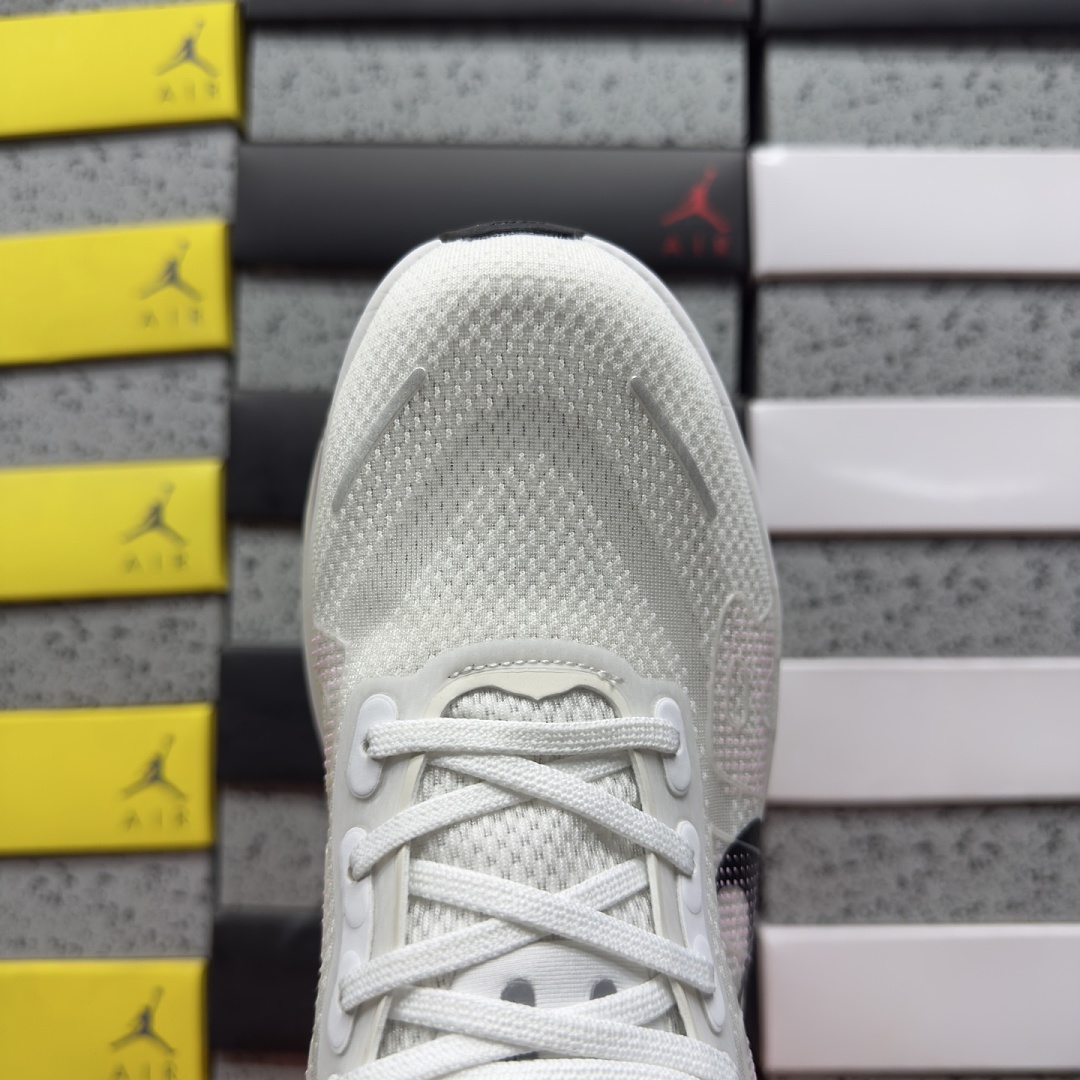Nike Vomero Premium - Image 2