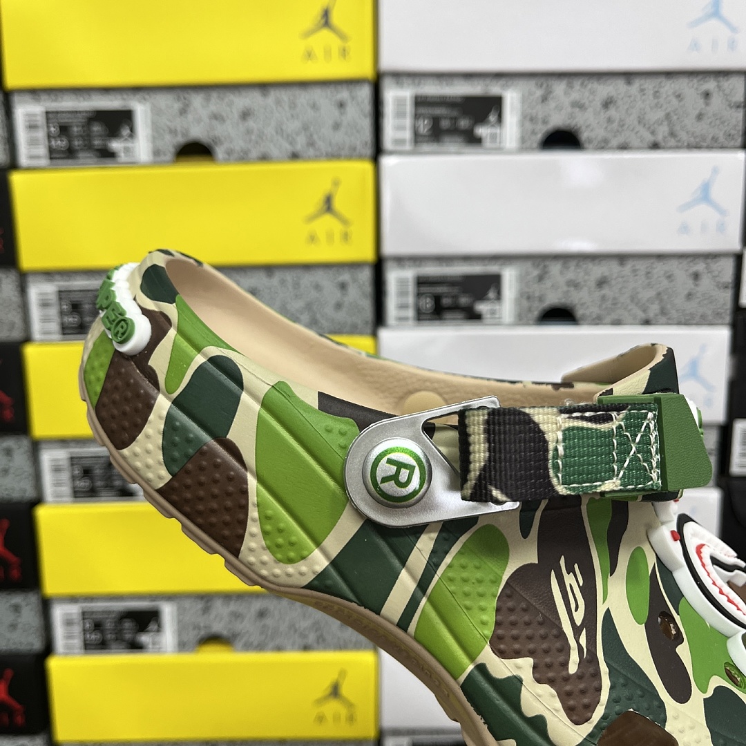 Crocs Classic Clog A Bathing Ape ABC Camo Green Print - Image 2