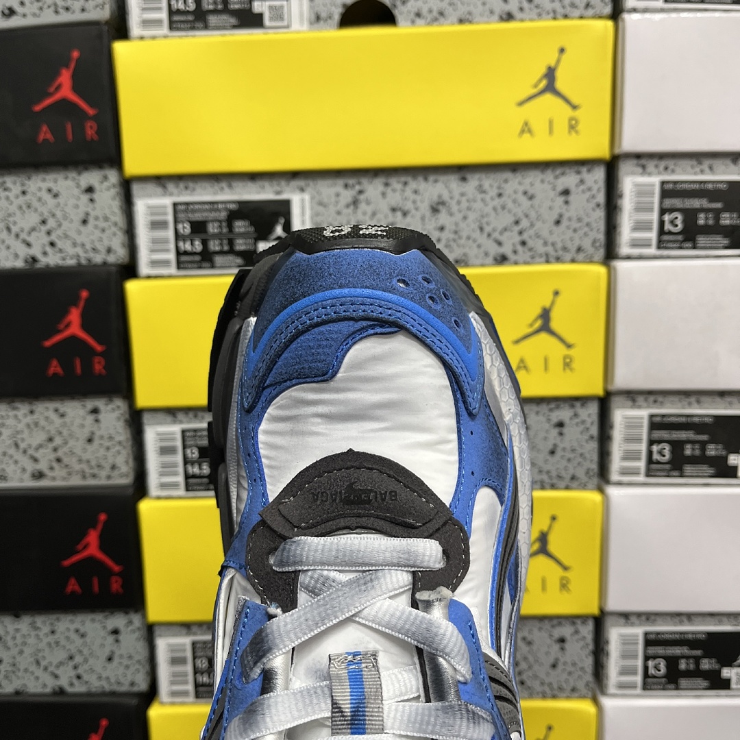 Balenciaga BLCG Runner 7.5 - Image 6