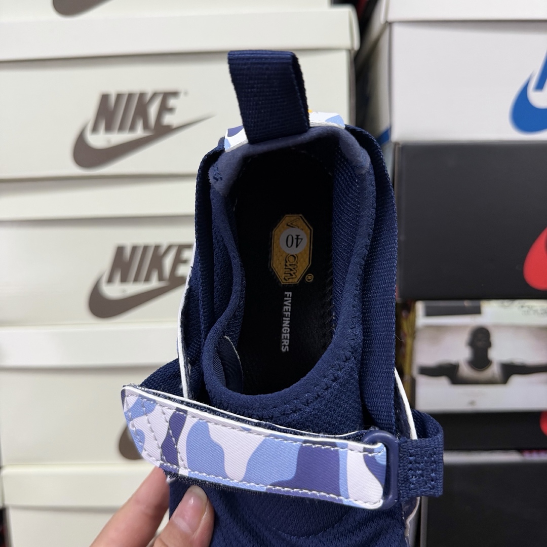 Suicoke Finger Chukka Boot S20MLC1 Blue Camo Velcro Strap - Image 8