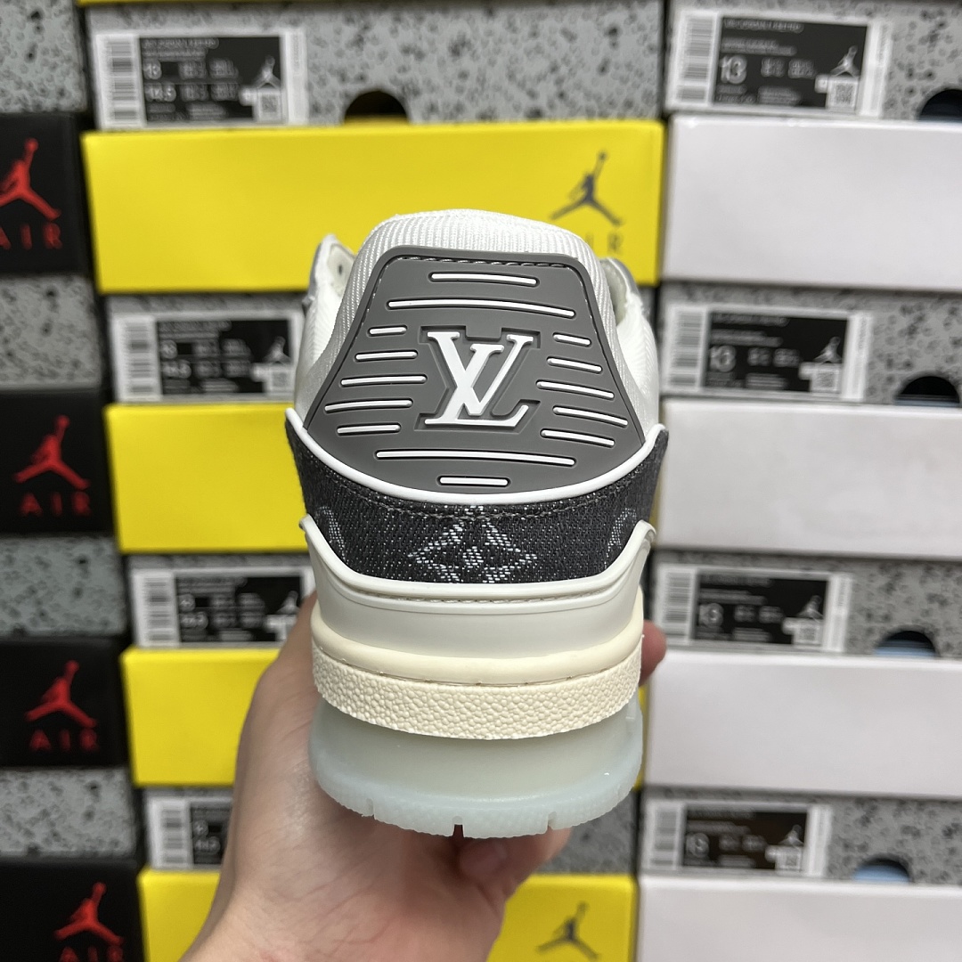 Louis Vuitton Trainer 1-10 - Image 7