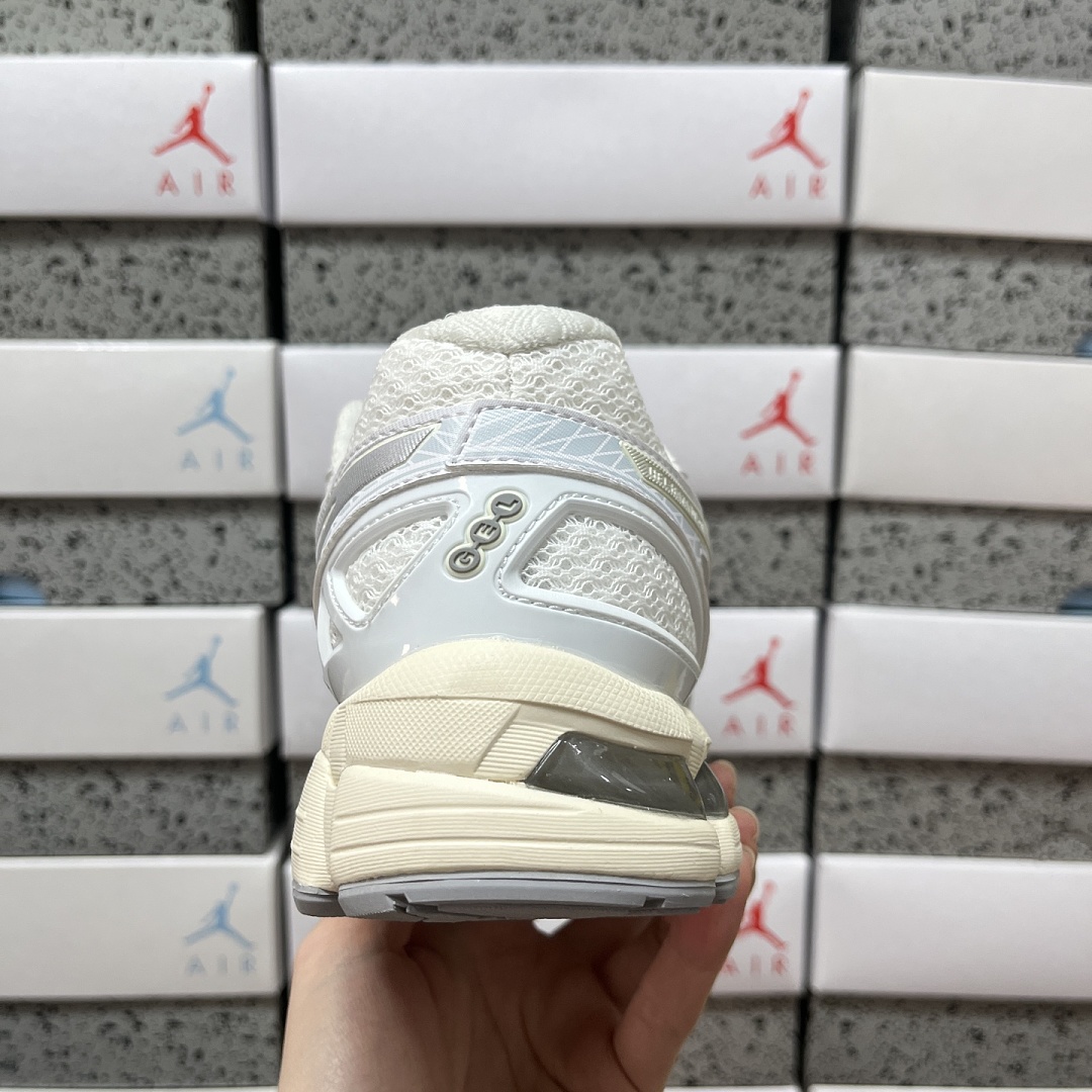 ASICS Gel-Kayano 20 (White Pure Silver) - Image 3