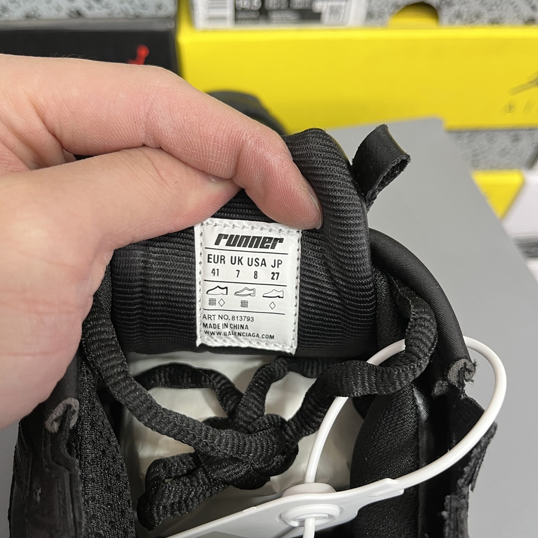 Balenciaga BLCG Runner 7.5 - Image 8