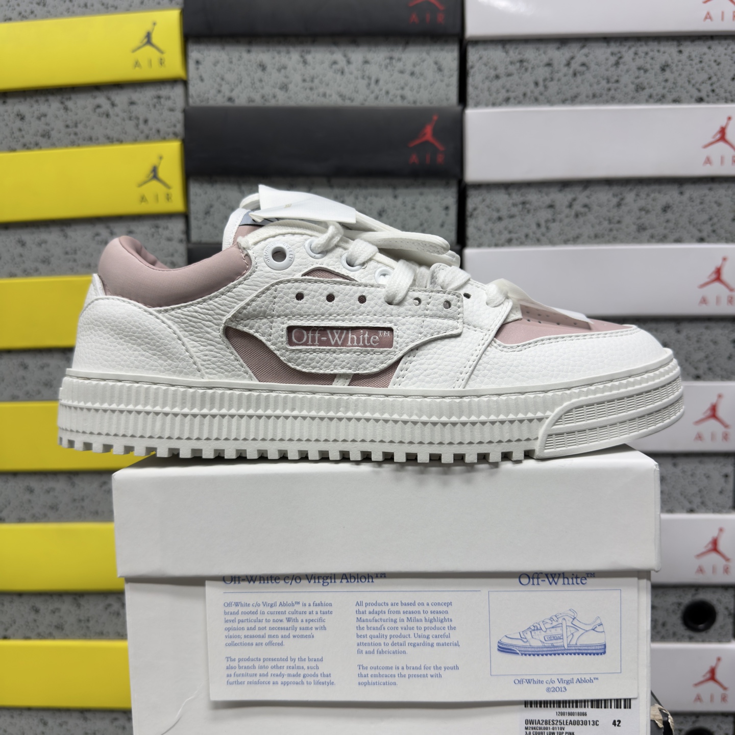 Off-White 3.0 Off Court Low - Image 10