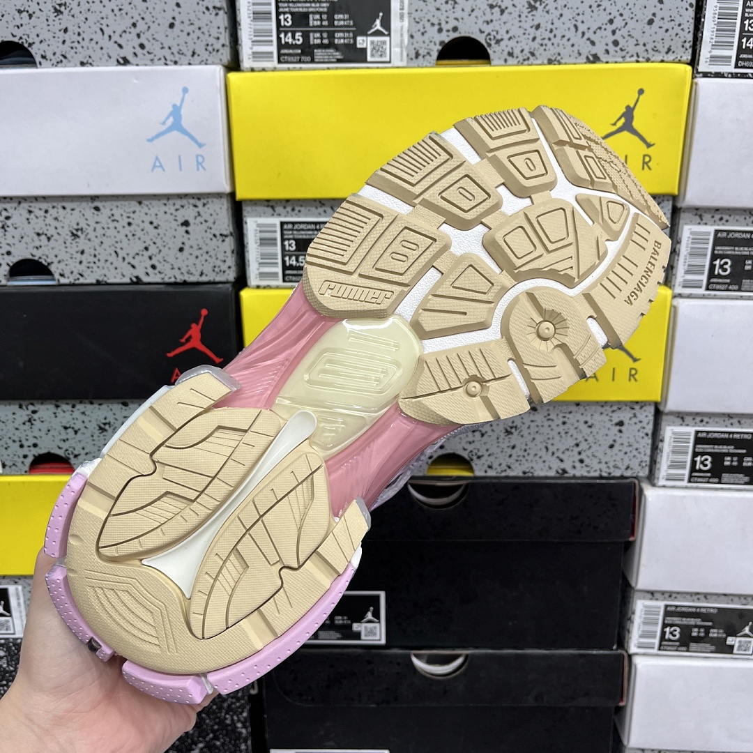 Balenciaga BLCG Runner 7.0 - Image 7
