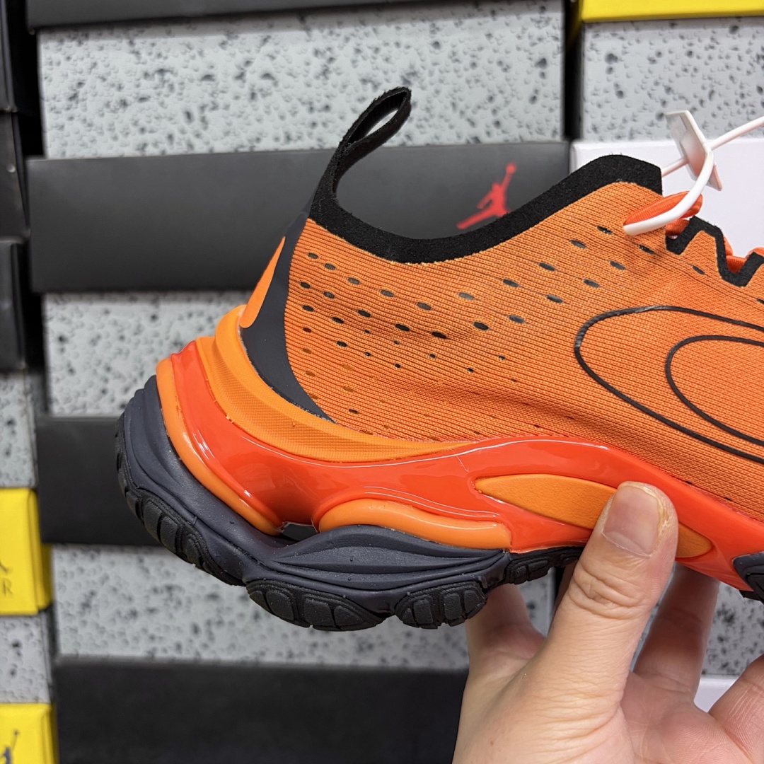 Balenciaga Anatomic Runner 20 Gen - Image 5