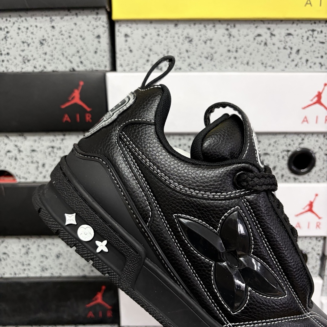 Louis Vuitton Skate Sneaker Clover - Image 10