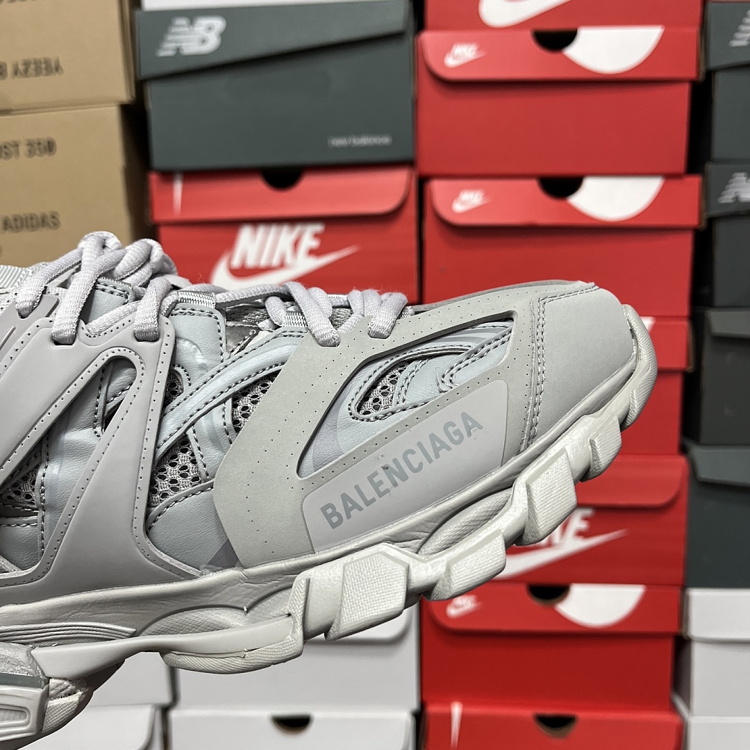 Balenciaga BLCG Track - Image 3
