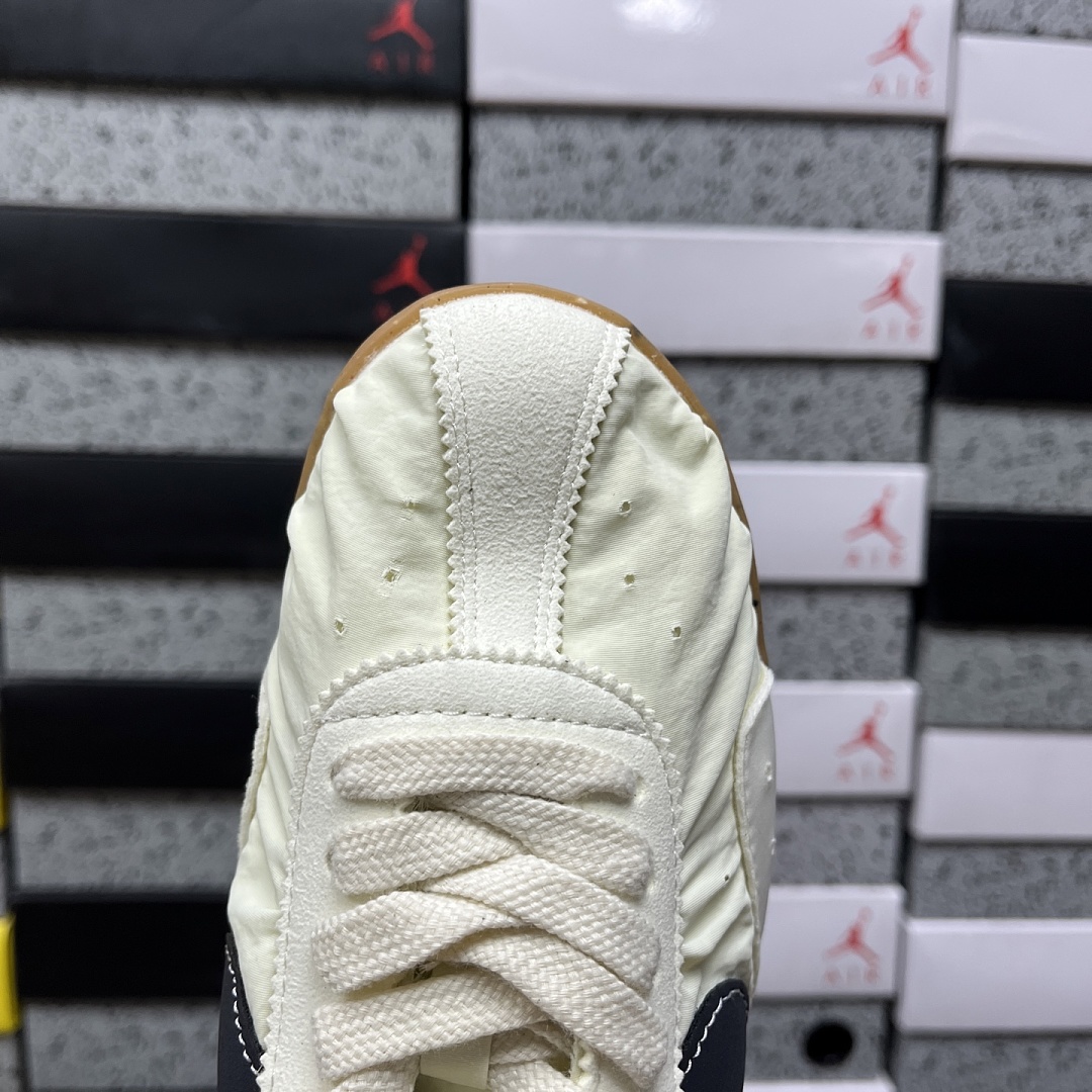 Nike Moon Shoe SP Jacquemus Alabaster - Image 3