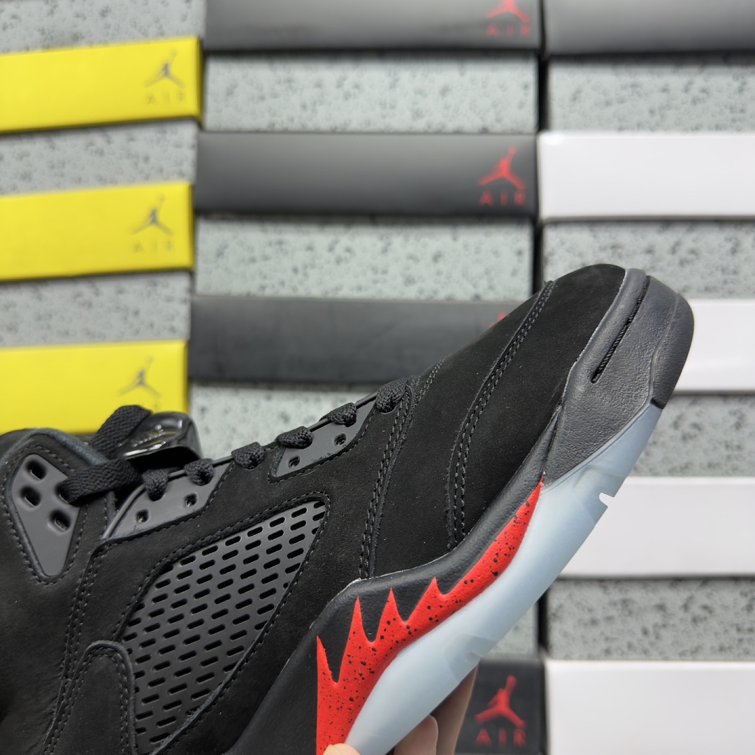 Nike 5 - Image 2