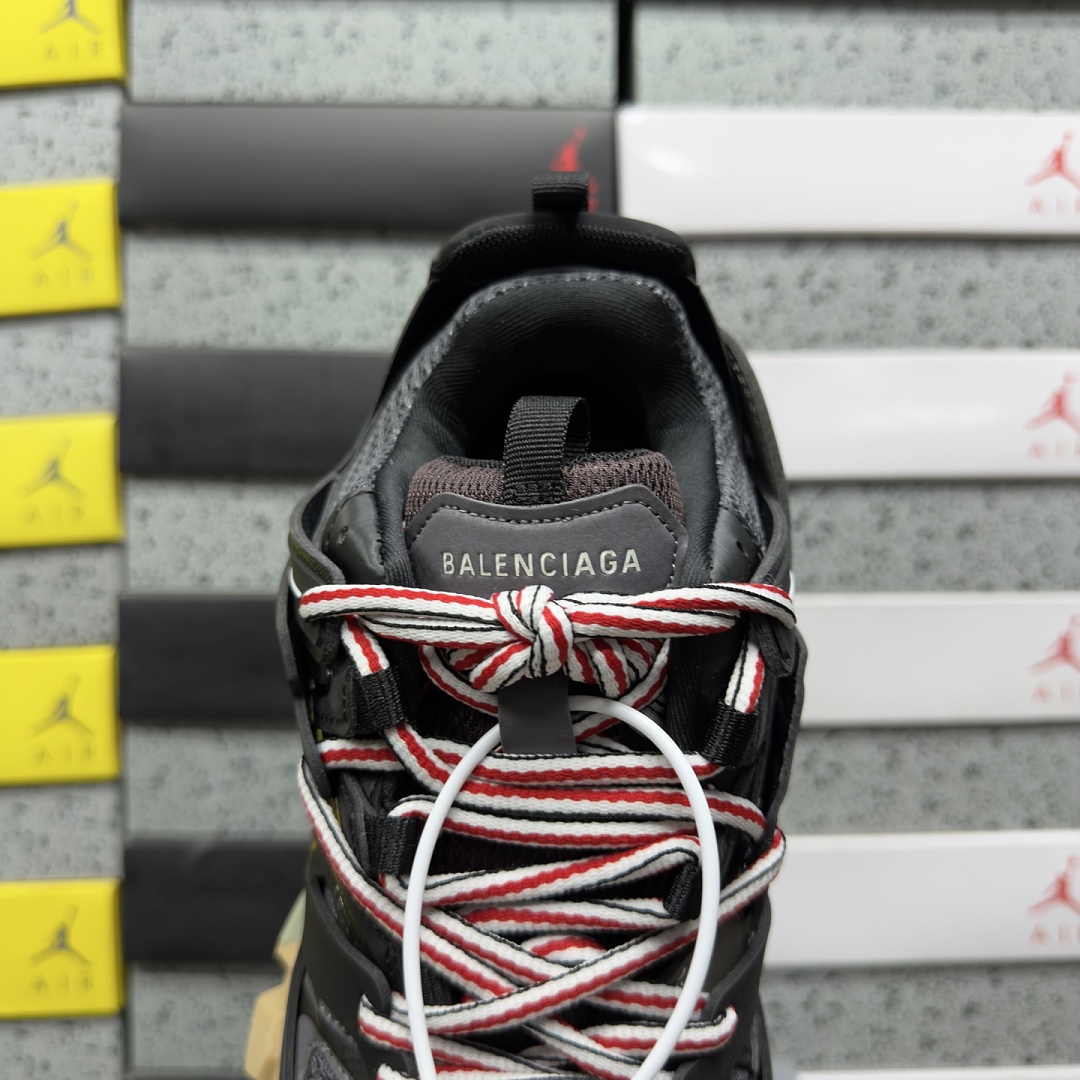 Balenciaga BLCG Track 4162 (Black Red) - Image 7