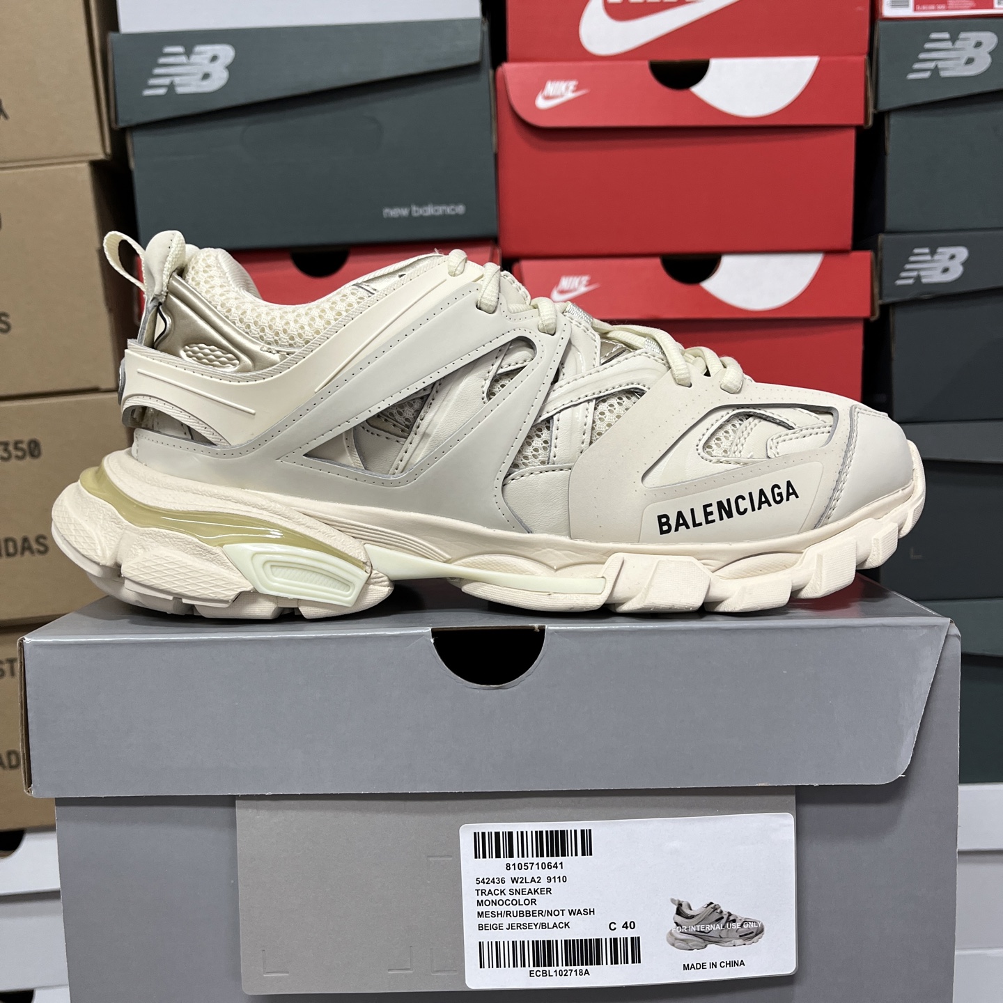 Balenciaga BLCG Track - Image 11