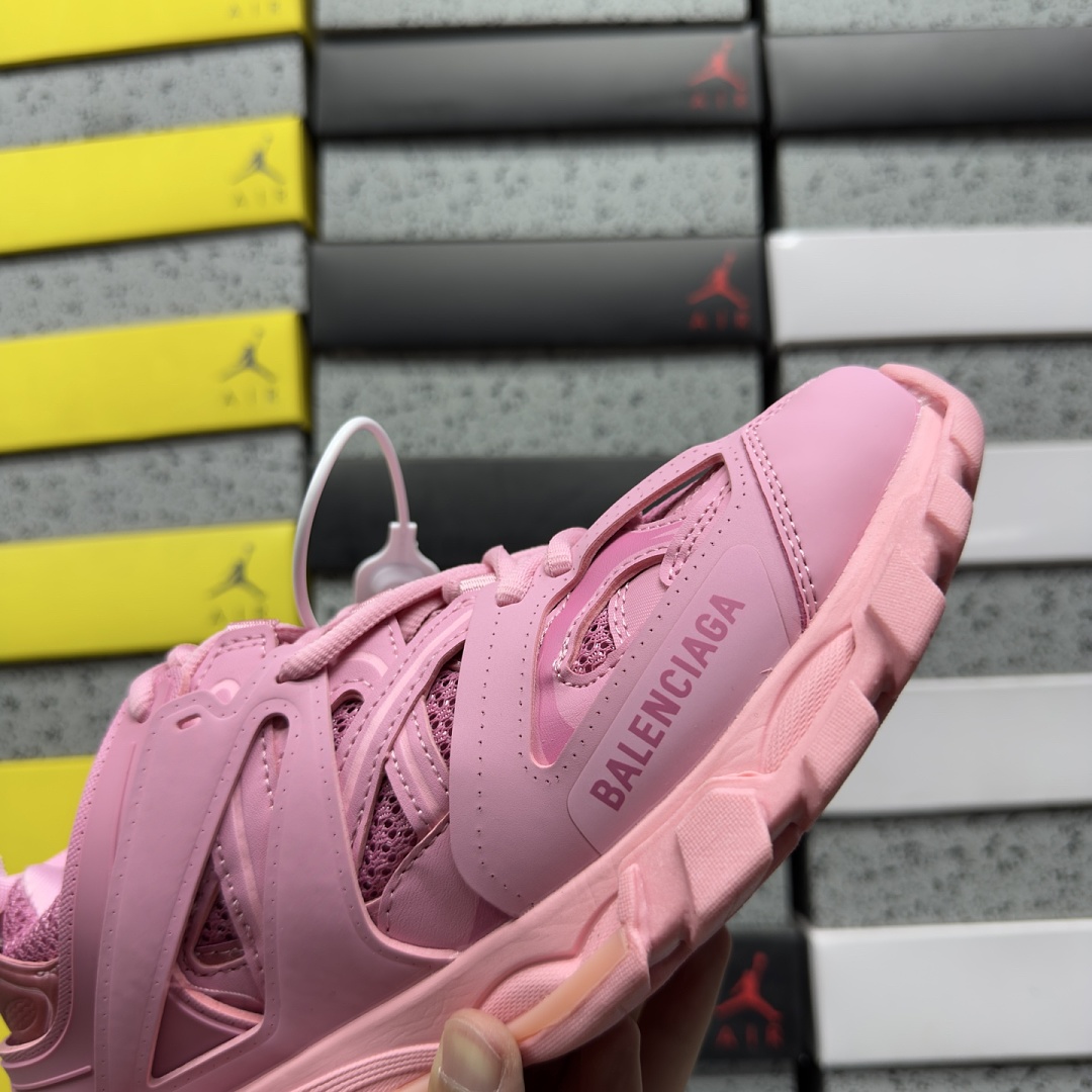 Balenciaga BLCG Track LED 3.0 (Pink) - Image 3