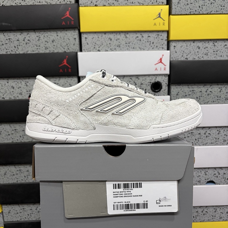 Balenciaga Hamptons Sneakers 18 Gen