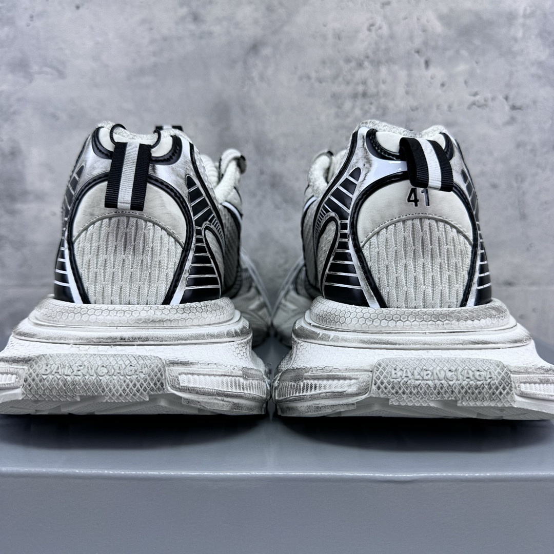 Balenciaga 3Xl - Image 63