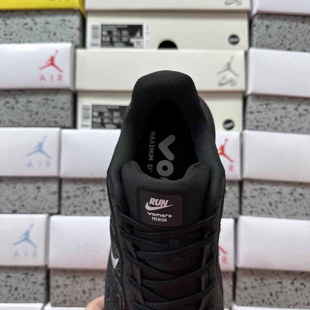 Nike Vomero Premium HM5973-100 - Image 8