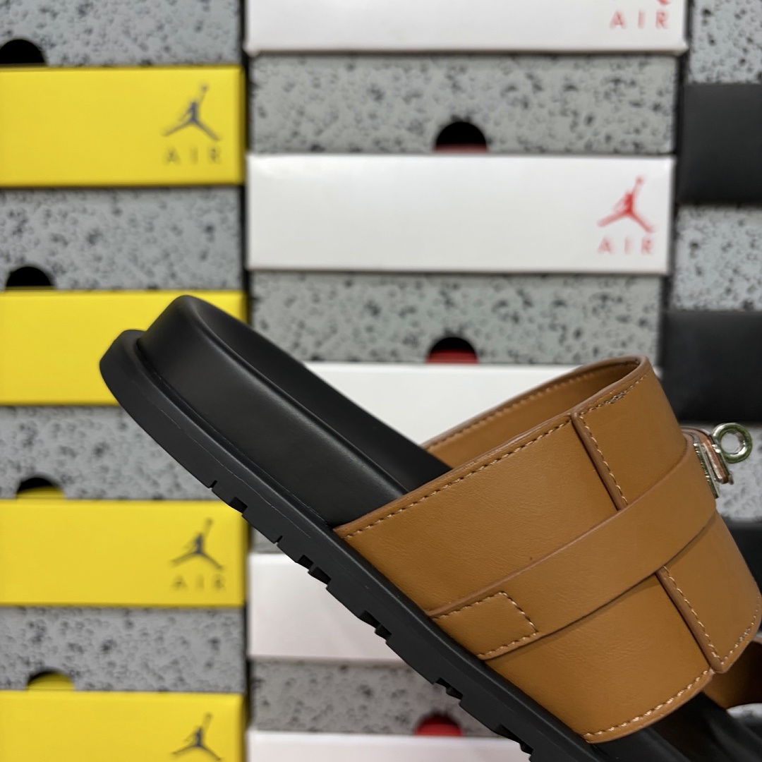 Hermes Chypre Sandal Orange Leather Buckle - Image 7