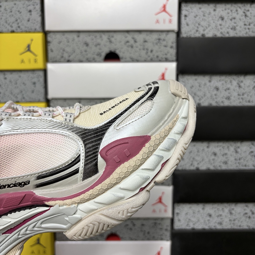 Balenciaga Triple S 2 - Image 5