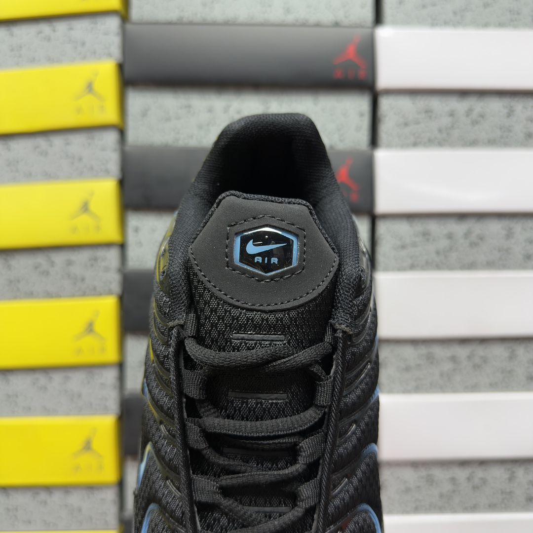 Nike Air Max Plus Black University (Blue) - Image 8