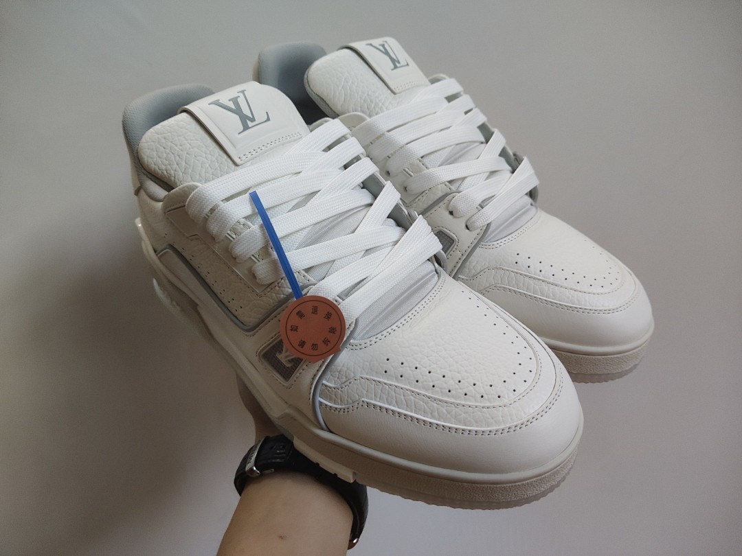Louis Vuitton LV Trainer White Signature - Image 8