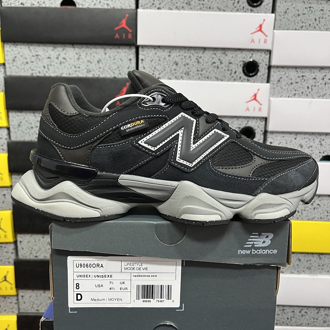 New Balance 9060