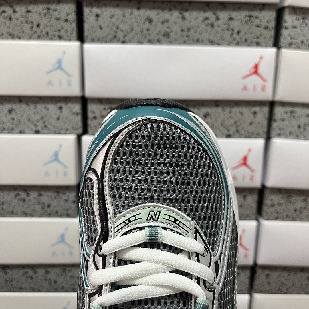 New Balance 740V2 Silver Metallic New Spruce - Image 8