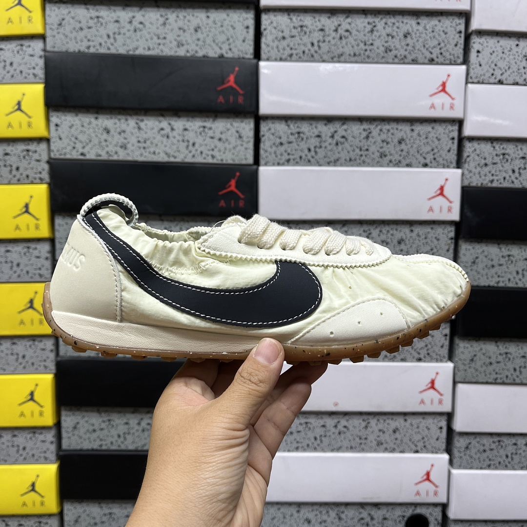 Nike Moon Shoe SP Jacquemus Alabaster - Image 2