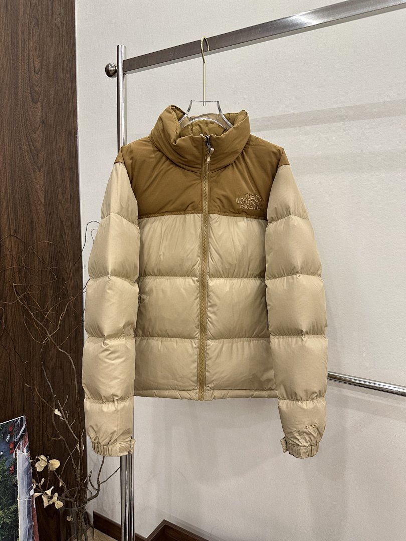 Chanel The North Face 1996 Retro Nuptse 700 Fill Packable Jacket - Image 84