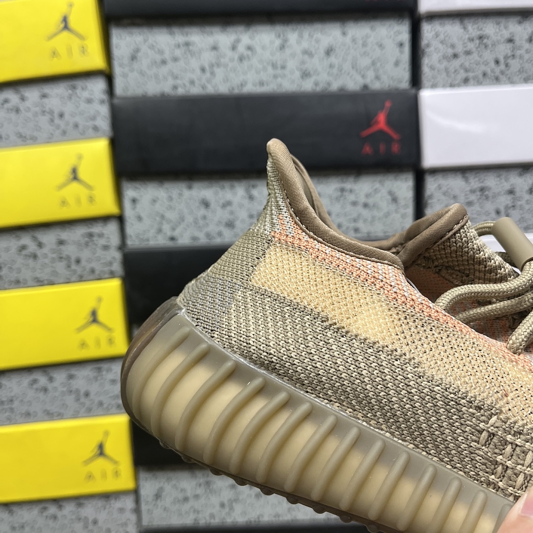 Adidas Yeezy Boost 350 V2 - Image 9