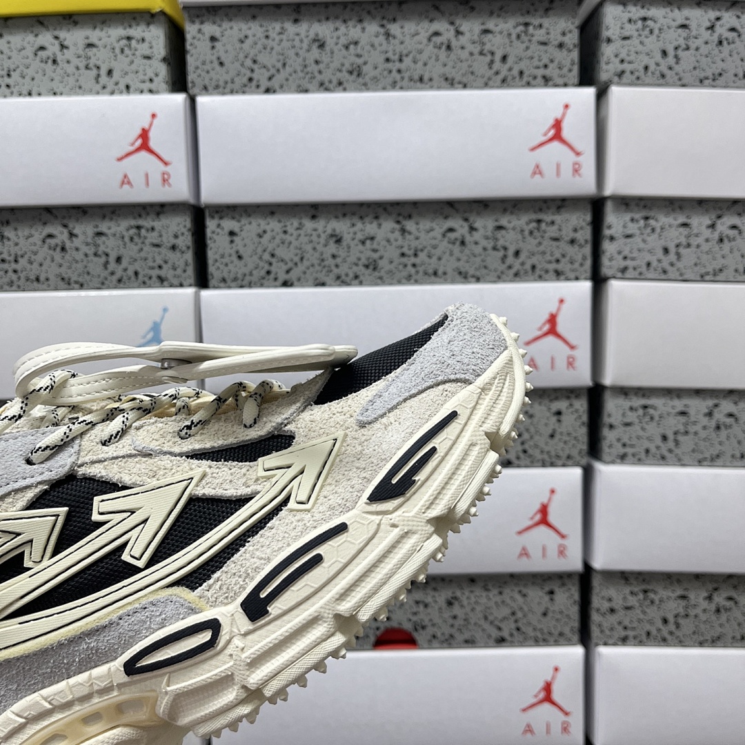 Off-White Be Right Back - Image 4