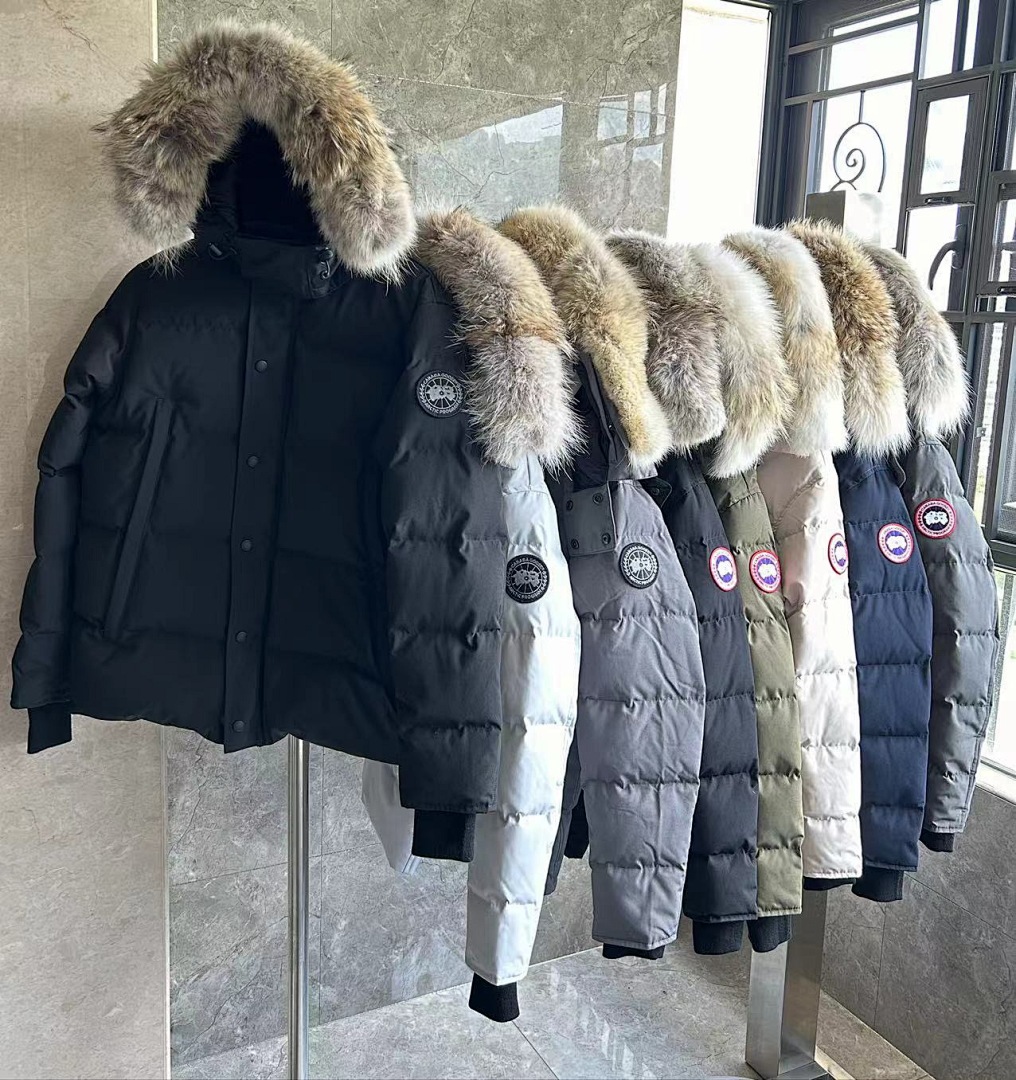 Canada Goose Wyndham Parka - Image 78